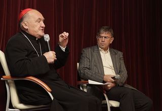 Kardynał Kazimierz Nycz w DK Zacisze