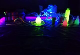 Neonowe laboratorium