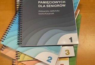 Kolorowe okładki książki Kurs technik pamięciowych dla seniorów