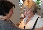 Bożenna Dydek - dyrektor Domu Kultury Zacisze, Ona Sakalauskiene - szefowa UTW w Mariampolu (Litwa)