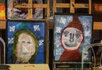 Zimowe portrety malowane farbami.