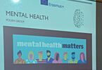 Napis wyświetlany na rzutniku: mental health matters