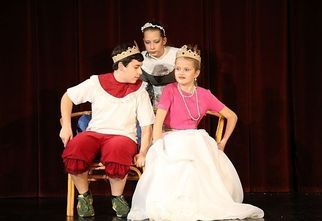 Spektakl dla dzieci: Zabawa w Śpiącą Królewnę