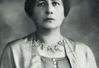 Czarno-biały portret kobiety w średnim wieku, foto:https://pl.wikipedia.org/wiki/Maria_Pi%C5%82sudska