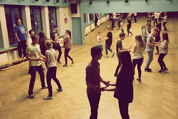 Intensywny kurs tańca towarzyskiego dla młodzieży