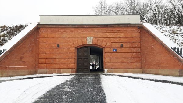 Wyjście UTW: Muzeum Katyńskie