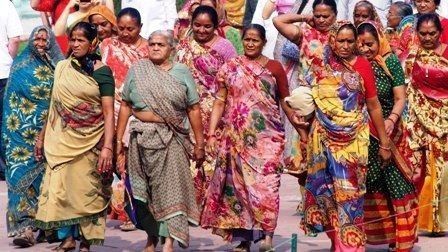 Wykład UTW: Pozorna emancypacja kobiet w Indiach-wyzwania współczesności