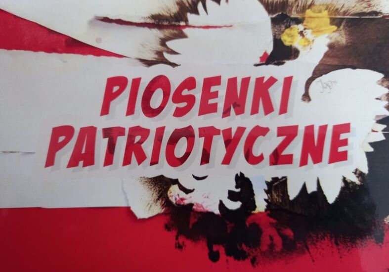 Zdjęcie okładki Śpiewnika patriotycznego