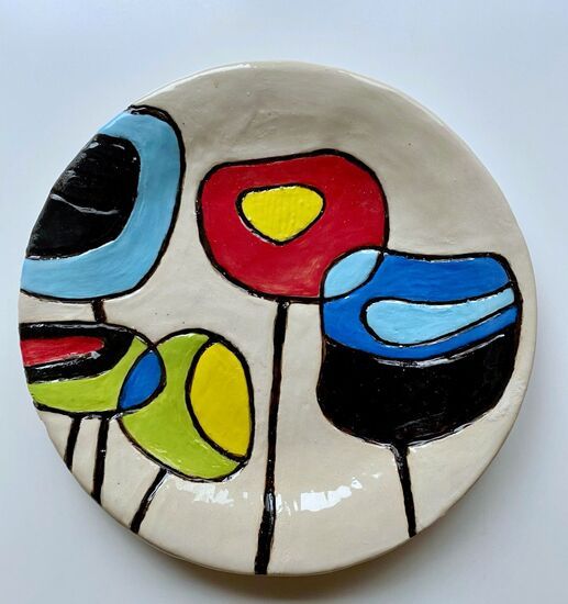 Zdjęcie: Talerz ceramiczny z motywem kwiatów